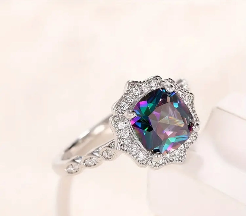 Color me beautiful ring